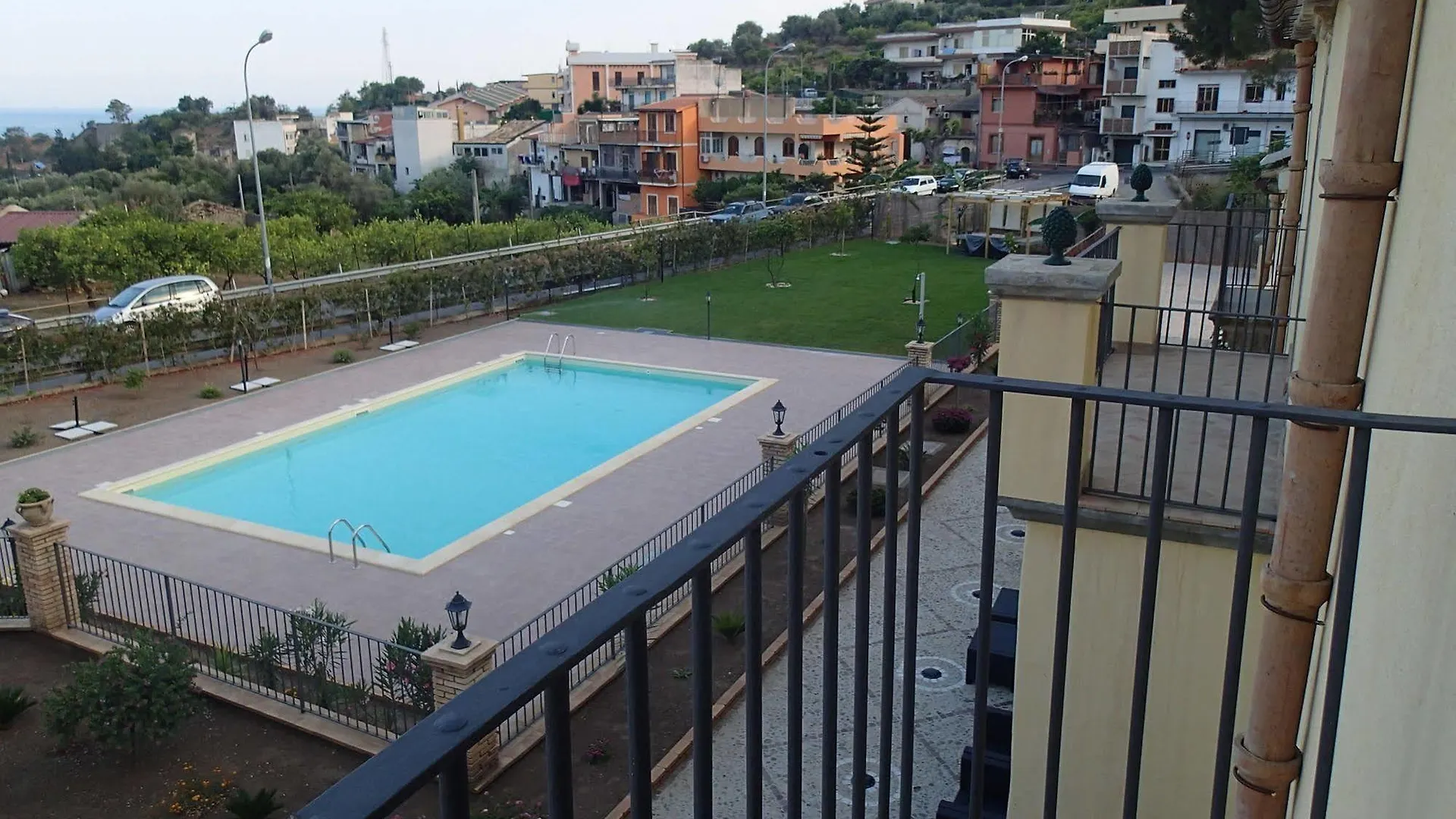 Affittacamere Patitiri Santa Teresa Di Riva Casa di campagna
