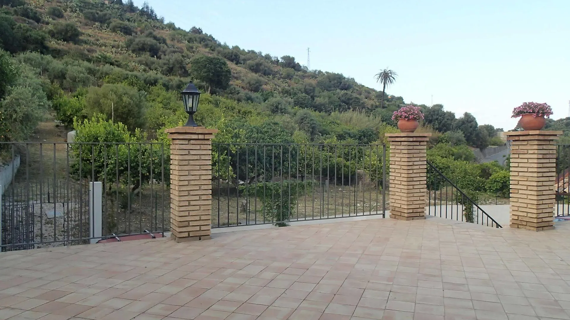Patitiri Guest House Santa Teresa Di Riva Country house