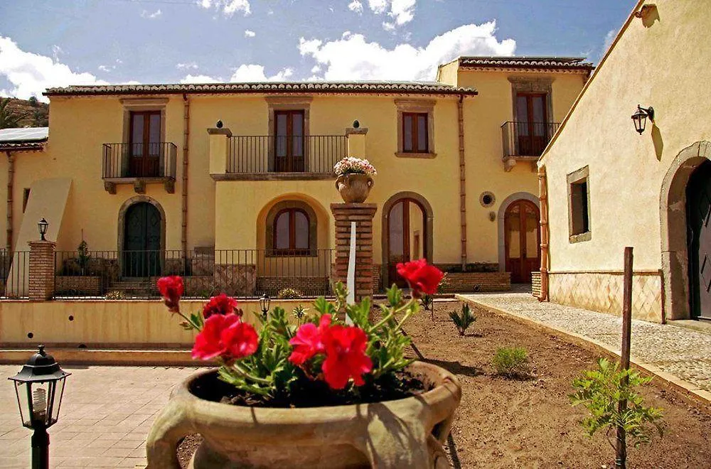 Patitiri Guest House Santa Teresa Di Riva Country house